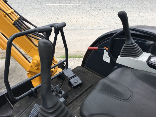 รถขุดเล็ก Komatsu PC35MR2 เก่านอก ญี่ปุ่นแท้ แทรคยาง สภาพนางฟ้า สนใจติดต่อ 0874880101 รถขุดเล็ก Komatsu PC35MR2 เก่านอก ญี่ปุ่นแท้ แทรคยาง สภาพนางฟ้า สนใจติดต่อ 0874880101