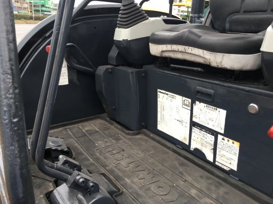 รถขุดเล็ก Komatsu PC35MR2 เก่านอก ญี่ปุ่นแท้ แทรคยาง สภาพนางฟ้า สนใจติดต่อ 0874880101 รถขุดเล็ก Komatsu PC35MR2 เก่านอก ญี่ปุ่นแท้ แทรคยาง สภาพนางฟ้า สนใจติดต่อ 0874880101