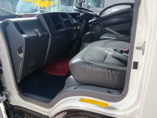 ขาย 6 ล้อกลาง EURO3 ISUZU NPR 150 แรงม้า คอมมอนเรว * ยาว 5.00 ม.* รถสวยเดิม+สภาพพร้อมใช้งาน * รถห้าง ขาย 6 ล้อกลาง EURO3 ISUZU NPR 150 แรงม้า คอมมอนเรว * ยาว 5.00 ม.* รถสวยเดิม+สภาพพร้อมใช้งาน * รถห้าง