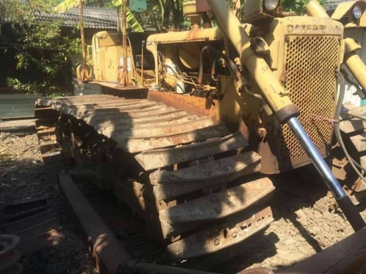 ขาย CAT-D-5-D ตีนเป็ด รถสวยพร้อมใช้งาน มีเอกสารชื้อขาย สภาพตามรูปครับ