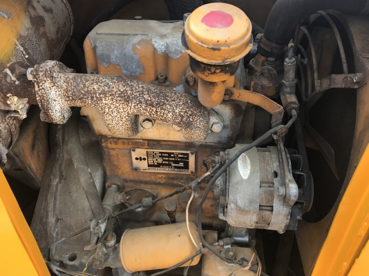 Komatsu Pc40-1สภาพดีเก่าญี่ปุ่น .มีใบอินวอยไม่เคยใช้ในไทย Komatsu Pc40-1สภาพดีเก่าญี่ปุ่น .มีใบอินวอยไม่เคยใช้ในไทย