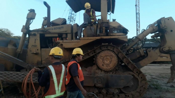 มี VDO ให้ชม.CAT D9R ราคา 1000000