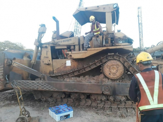 มี VDO ให้ชม.CAT D9R ราคา 1000000