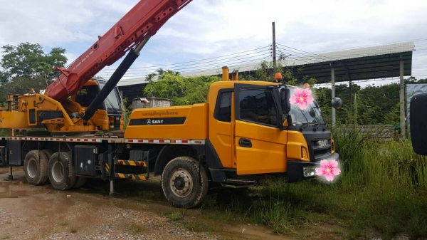 ขายดาวน์ มี VDO ให้ชม.SANY 20 ตัน ขายดาวน์ 1000000 ผ่อนต่อ 80000 x 22 = 1760000 ไมล์ 2000 ชม.