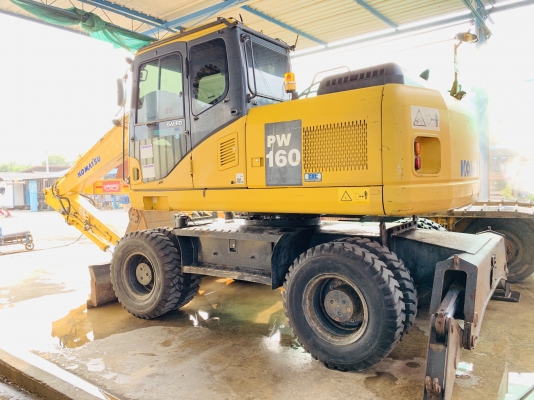 ขาย รถแบคโฮ ล้อยาง KOMATSU PW160-7EO สวยๆพร้อมใช้งาน ขาย รถแบคโฮ ล้อยาง KOMATSU PW160-7EO สวยๆพร้อมใช้งาน