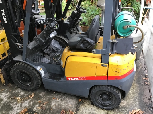 ขายโฟล์คลิฟท์  TCM 2ตัน  เครื่องยนต์เบนซิน แก๊ซLPG 2ระบบ สไลด์ชิน เกียร์ออโต้ เสายกสูงสุด3เมตร สภาพพร้อมใช้ ยางตันใหม่4เส้น นำเข้าจากญี่ปุ่น