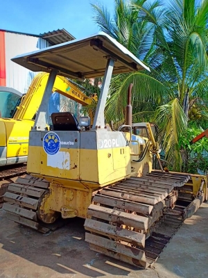 ขายจ้า..KOMATSU D20PL-7. เก่านอกแท้  สภาพสวย  เดิมๆๆ  ใช้งานมาน้อย  ลองระบบกันได้ทุกวัน  โทร 089-3818694. จ๊อย