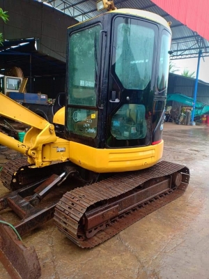 มาใหม่จ้า CATERPILLAR. 305CCR. เก่านอกแท้  สภาพสวย เดิมๆๆ  มีผานดัน  เครื่องปั๊มดี 3,xxx. ชั่วโมง  พร้อมใช้  โทร 089-3818694 จ๊อย..