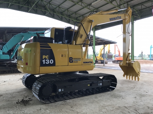 ขาย KOMATSU PC130-8 สภาพสวยๆ พร้อมใช้งาน 4800 ชั่วโมง(PM7000ชม) ชมรถได้ทุกวัน สนใจติดต่อ 081-4283210