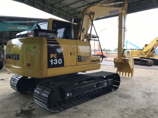ขาย KOMATSU PC130-8 สภาพสวยๆ พร้อมใช้งาน 4800 ชั่วโมง(PM7000ชม) ชมรถได้ทุกวัน สนใจติดต่อ 081-4283210