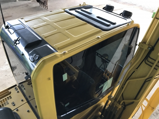 ขาย KOMATSU PC130-8 สภาพสวยๆ พร้อมใช้งาน 4800 ชั่วโมง(PM7000ชม) ชมรถได้ทุกวัน สนใจติดต่อ 081-4283210