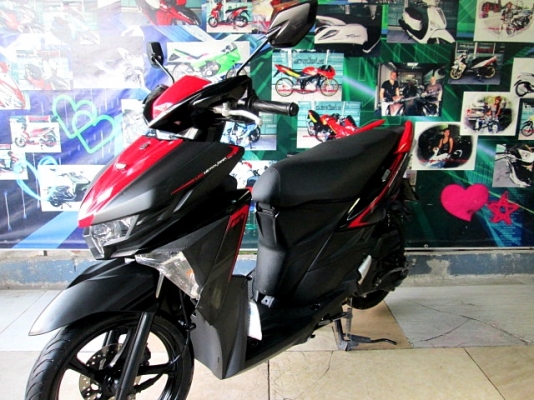 gt125 2017 สีดำแดง รถเครื่องดี สีสวย 25900