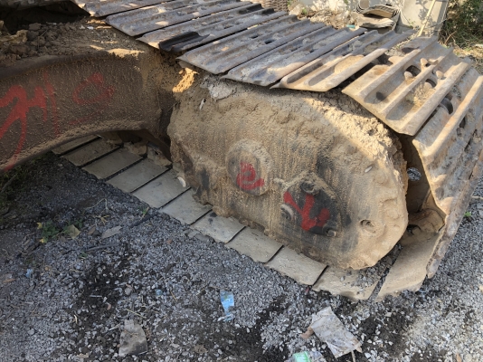 แยกขายแมคโค KOMATSU PC200-2LC