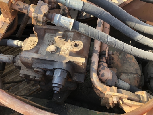 แยกขายแมคโค KOMATSU PC200-2LC