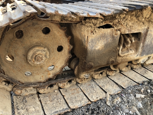 แยกขายแมคโค KOMATSU PC200-2LC