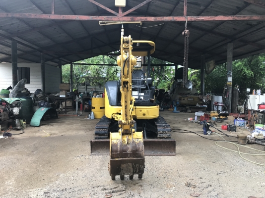 ขายรถขุด komatsu pc35mr-2