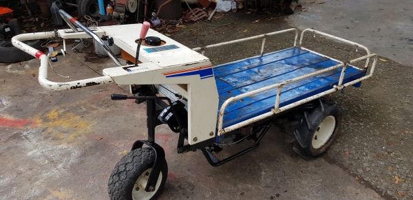 รถสามล้อเดินตาม สอบถามได้ต่อรองได้ขายได้ขาย พร้อมใช้งาน