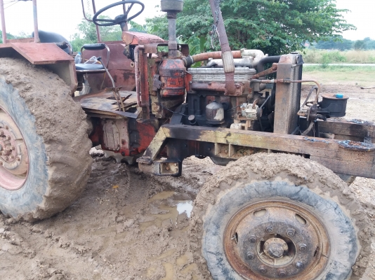 ขายรถไถmtราคา45000บาทสนใจ0810076640