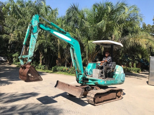 (ลดกระหน่ำ)ขายKOMATSU PC20-7 คอนโทลน้ำมัน ปั้มแรง สวยเดิมจากญี่ปุ่น ทำงานสมบูรณ์ทุกระบบ รับรองไม่ผิดหวัง 235,000 เท่านั้น!!