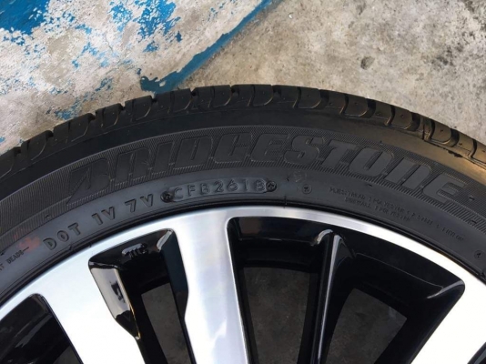 ล้อแม็กป้ายแดง Honda Jazz GK ตัวท๊อป ขอบ16 พร้อมยางป้ายแดง Bridgestone 185-55-16 ปี18 แม็กสวยกริ๊บๆ มีตุ่ม