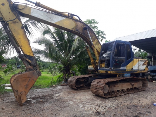 มี VDO ให้ชม.KOBELCO SK200-/// ไม่มีทะเบียน ราคา 450000