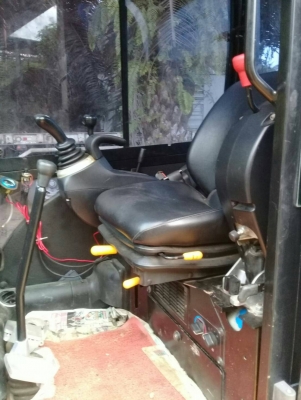 ขายรถแบคโฮ JCB ไมล์ 1000 ชม.ราคา 450000 ขายรถแบคโฮ JCB ไมล์ 1000 ชม.ราคา 450000