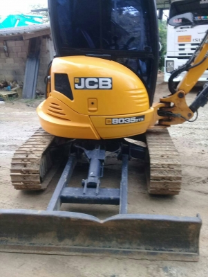 ขายรถแบคโฮ JCB ไมล์ 1000 ชม.ราคา 450000 ขายรถแบคโฮ JCB ไมล์ 1000 ชม.ราคา 450000