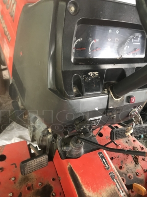 ขายด่วน รถไถ L34 2เพลา มีตัวตีดิน ตัวนวดดิน โรตารี่ตีดิน ไม่มีชุดดัน รถวิ่ง1500ชม มีเอกสารซื้อขาย เพียง 180000 บาท ขายด่วน รถไถ L34 2เพลา มีตัวตีดิน ตัวนวดดิน โรตารี่ตีดิน ไม่มีชุดดัน รถวิ่ง1500ชม มีเอกสารซื้อขาย เพียง 180000 บาท