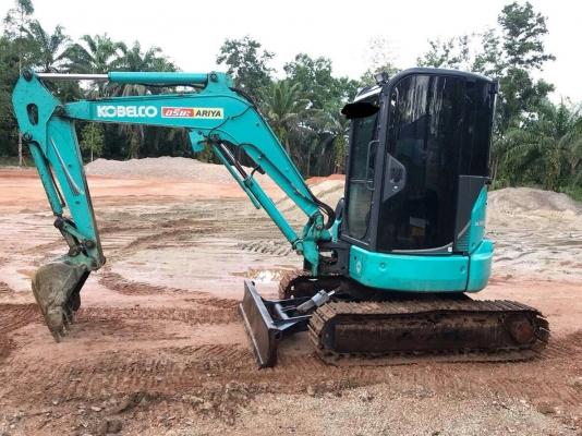 ขายรถแบคโฮ KOBELCO SK45-8 ไมล์ 4215 ชม.ราคา 650000 ขายรถแบคโฮ KOBELCO SK45-8 ไมล์ 4215 ชม.ราคา 650000