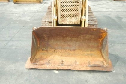 ขายรถตักตีนตะขาบ MITSUBISHI BS3F (สภาพดี)