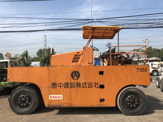 ขายรถบด 9 ล้อ SAKAI TS150 FROM JAPAN พร้อมใช้งาน ติดต่อ 063-9316985 ID LINE : 0639316985 ครับ
