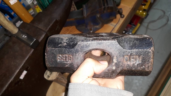ขายค้อนปอนขนาด8ปอนNHC 8LBS MADE IN GERMANY. ขายค้อนปอนขนาด8ปอนNHC 8LBS MADE IN GERMANY.