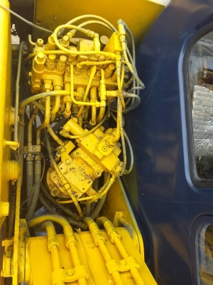 ขายรถขุด Kobelco SK60-1 ( mark 3 ) เครื่องยนต์ISUZU 4JB1 ขนาด 4 สูบ คอนโทรลสั้น(น้ำมัน) ปั้มนิ้ว แทรคเหล็ก มีเอกสารแจ้งจำหน่าย สภาพพร้อมใช้งาน ขายรถขุด Kobelco SK60-1 ( mark 3 ) เครื่องยนต์ISUZU 4JB1 ขนาด 4 สูบ คอนโทรลสั้น(น้ำมัน) ปั้มนิ้ว แทรคเหล็ก มีเอกสารแจ้งจำหน่าย สภาพพร้อมใช้งาน