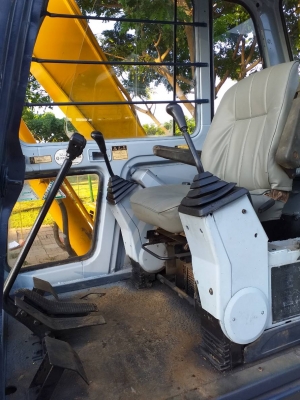 ขายรถขุด Kobelco SK60-1 ( mark 3 ) เครื่องยนต์ISUZU 4JB1 ขนาด 4 สูบ คอนโทรลสั้น(น้ำมัน) ปั้มนิ้ว แทรคเหล็ก มีเอกสารแจ้งจำหน่าย สภาพพร้อมใช้งาน ขายรถขุด Kobelco SK60-1 ( mark 3 ) เครื่องยนต์ISUZU 4JB1 ขนาด 4 สูบ คอนโทรลสั้น(น้ำมัน) ปั้มนิ้ว แทรคเหล็ก มีเอกสารแจ้งจำหน่าย สภาพพร้อมใช้งาน