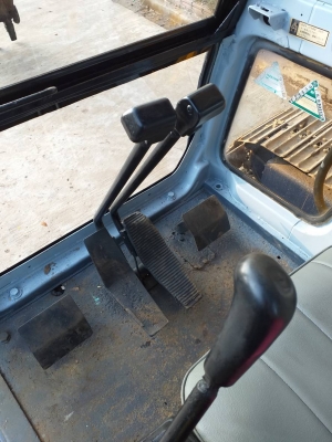 ขายรถขุด Kobelco SK60-1 ( mark 3 ) เครื่องยนต์ISUZU 4JB1 ขนาด 4 สูบ คอนโทรลสั้น(น้ำมัน) ปั้มนิ้ว แทรคเหล็ก มีเอกสารแจ้งจำหน่าย สภาพพร้อมใช้งาน ขายรถขุด Kobelco SK60-1 ( mark 3 ) เครื่องยนต์ISUZU 4JB1 ขนาด 4 สูบ คอนโทรลสั้น(น้ำมัน) ปั้มนิ้ว แทรคเหล็ก มีเอกสารแจ้งจำหน่าย สภาพพร้อมใช้งาน