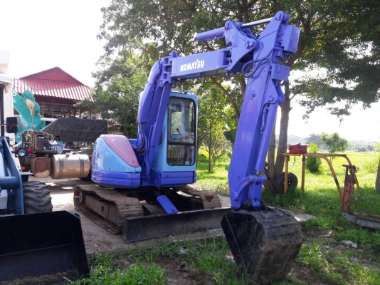 ขายรถขุด Komatsu PC50UU-2E เครื่องยนต์4D88E 4สูบ คอนโทรลน้ำมัน ปั้มนิ้ว แทรคเหล็ก แขนสไลด์ รุ่นพิเศษแขนยืดเลื่อนได้ ถังทรายพิเศษ มีตู้(เก๋ง) เร่งไฟฟ้า รถเก่านอก มีเอกสาร