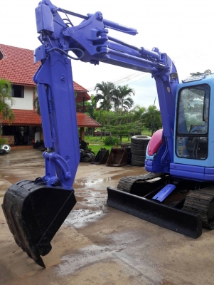 ขายรถขุด Komatsu PC50UU-2E เครื่องยนต์4D88E 4สูบ คอนโทรลน้ำมัน ปั้มนิ้ว แทรคเหล็ก แขนสไลด์ รุ่นพิเศษแขนยืดเลื่อนได้ ถังทรายพิเศษ มีตู้(เก๋ง) เร่งไฟฟ้า รถเก่านอก มีเอกสาร