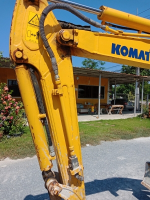 มาใหม่ ถึงไทยแล้วคับ KOMATSU PC 30MR-2 จากญี่ปุ่น 800ชั่วโมง สวยมาก โทร.086-303-9797 กู๋อ๋า
