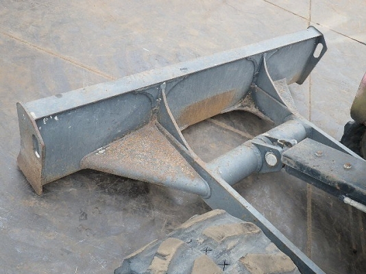 ราคาพิเศษ KOMATSU PC 30MR-3 นำเข้าจากญี่ปุ่นโดยตรง ชั่วโมงทำงานน้อย พร้อมตู้เก๋งสวยๆ โทร.086-303-9797 กู๋อ๋า