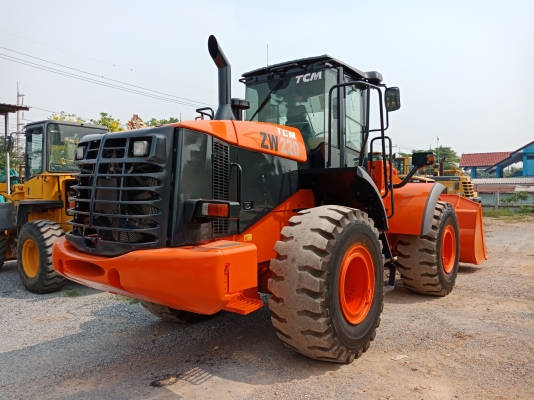 รถตัก เก่านอก ขายถูก TCM ZW220 นำเข้าจากญี่ปุ่น สภาพสวย ราคาไม่แพง โทร.086-303-9797 กู๋อ๋า