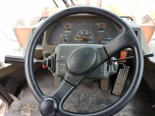 รถตัก เก่านอก ขายถูก HITACHI LX130-7 เก่าญี่ปุ่นแท้ สภาพสวย ราคาไม่แพง โทร.086-303-9797 กู๋อ๋า