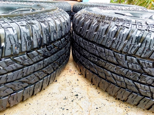 ล้อแม็กรีโว่ ขอบ17 6รู139.7 พร้อมยางโยโกฮาม่า AT 265/65R17 ปี17 ชุด4ล้อ