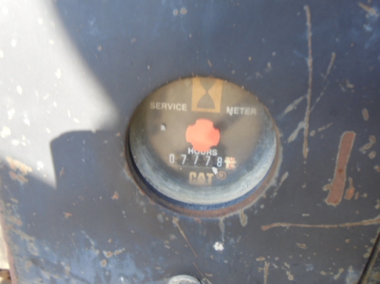 ขายรถแบคโฮ CATERPILLAR 303 (มีหัวแย็กปูน พร้อมบุ้งกี๋) ขายรถแบคโฮ CATERPILLAR 303 (มีหัวแย็กปูน พร้อมบุ้งกี๋)