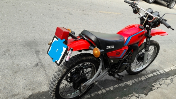 ขายรถ dt 125 mono อาร์มเหลี่ยม เอกสารครบ โอนได้