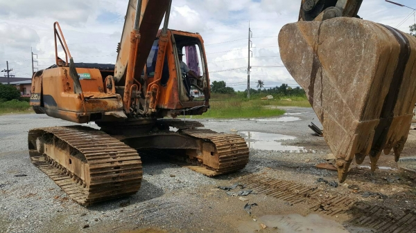 มี VDO ให้ชม.รถแบคโฮ DOOSAN 220 LC-6 เอกสารอินวอย ราคา 450000 มี VDO ให้ชม.รถแบคโฮ DOOSAN 220 LC-6 เอกสารอินวอย ราคา 450000