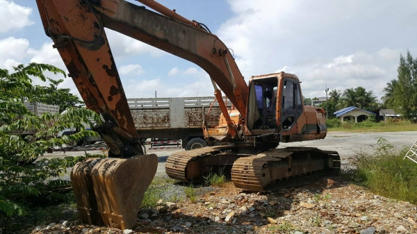 มี VDO ให้ชม.รถแบคโฮ DOOSAN 220 LC-6 เอกสารอินวอย ราคา 450000