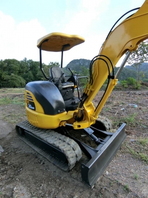 ขายรถขุดแบคโฮ KOMATSU 30MR-1 ขนาดPc-30 รถเก่านอกแท้100\% #คอลโทนสั้นปั๊มนิ้ว เครื่องดี ระบบไว รถพร้อมใช้งาน เอกสารใบอินวอยครบ ????ราคา 410,000 ต่อรองได้???? ☎️ สนใจติดต่อ 096-3268553 (สถิตย์พันธ์) ???? ID LINE 0963268553 ร้านรุ่งเจริญแทรก ขายรถขุดแบคโฮ KOMATSU 30MR-1 ขนาดPc-30 รถเก่านอกแท้100\% #คอลโทนสั้นปั๊มนิ้ว เครื่องดี ระบบไว รถพร้อมใช้งาน เอกสารใบอินวอยครบ ????ราคา 410,000 ต่อรองได้???? ☎️ สนใจติดต่อ 096-3268553 (สถิตย์พันธ์) ???? ID LINE 0963268553 ร้านรุ่งเจริญแทรก