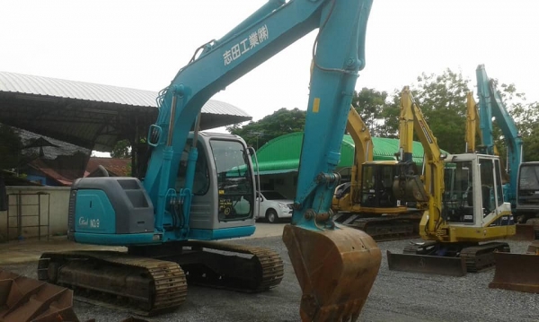 KOBELCO-SK135SR-1E《เก่านอกญี่ปุ่น》 อามร์ยาว@1,570,000สนใจโทร081-989-1989 หรั่งครับ