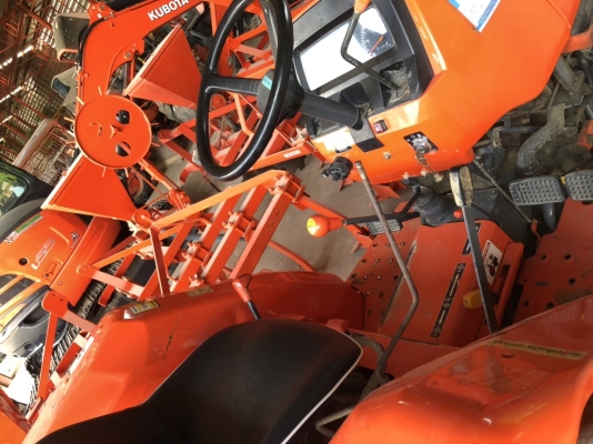 ขายรถแทรกเตอร์มือสอง