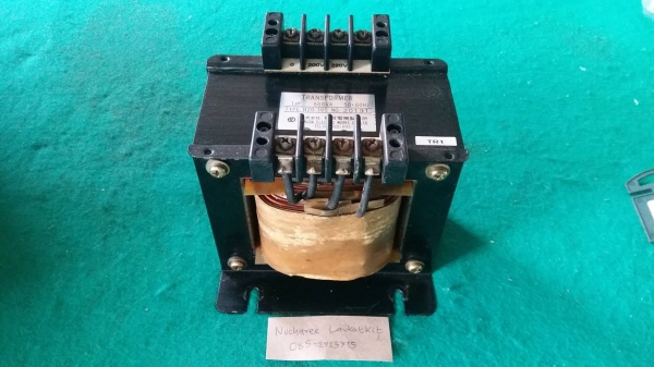 หม้อแปลงไฟ เข้า 100,110v ออก 200,220v ขนาด 500 va